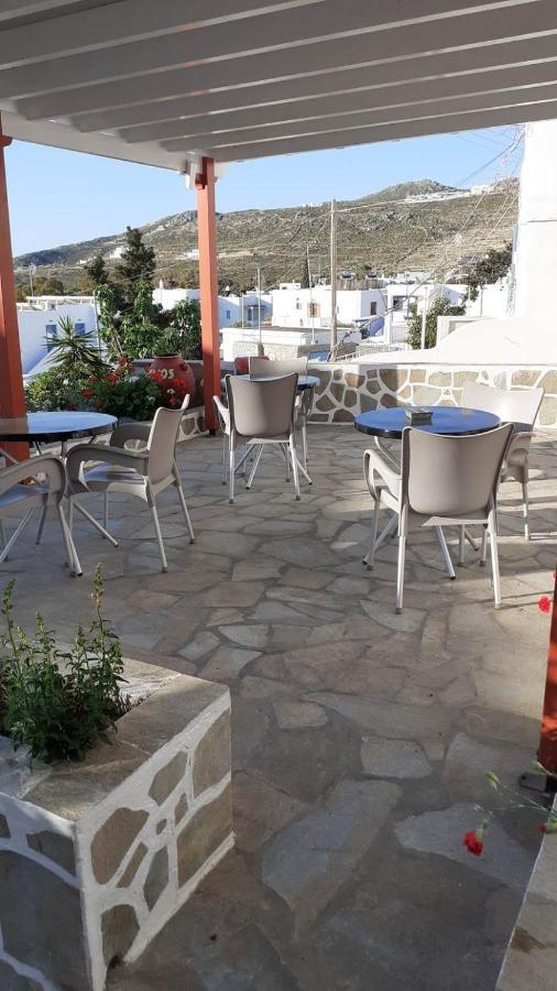 Helios Serifos Livadi  Eksteriør billede