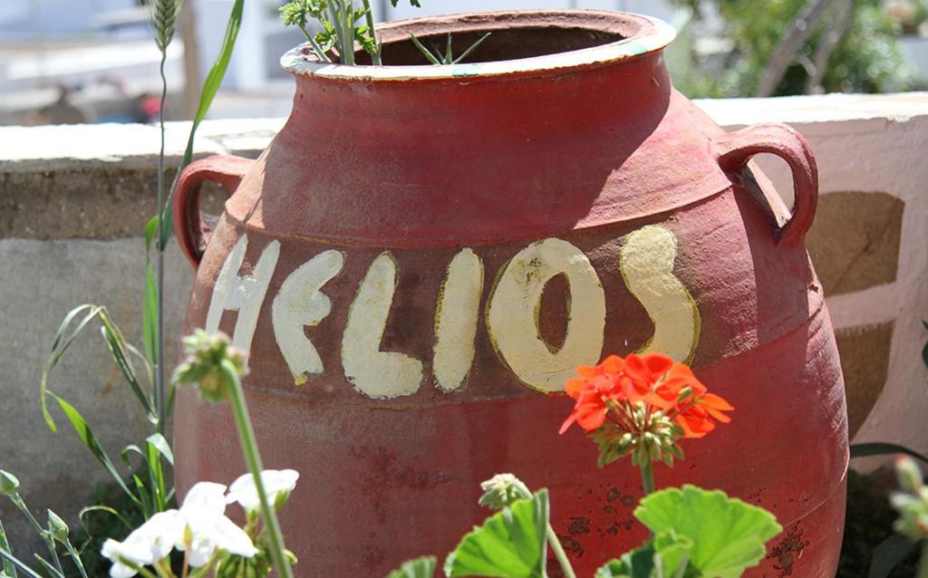 Helios Serifos Livadi  Eksteriør billede